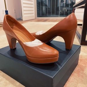 Dr. Liza Pumps - Nude / Carmelo size 9.5